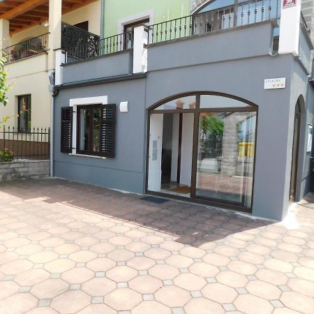 Apartment Stella Копер Екстериор снимка