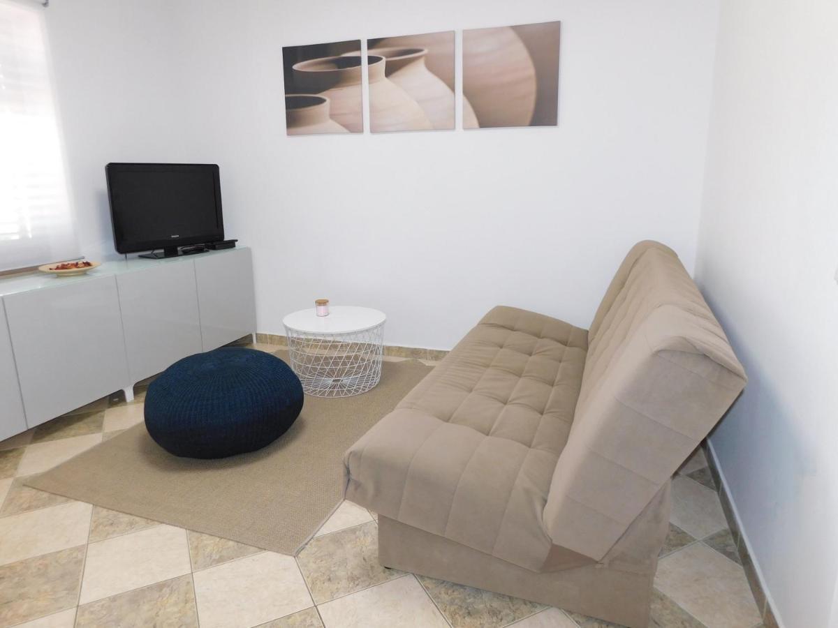 Apartment Stella Копер Екстериор снимка